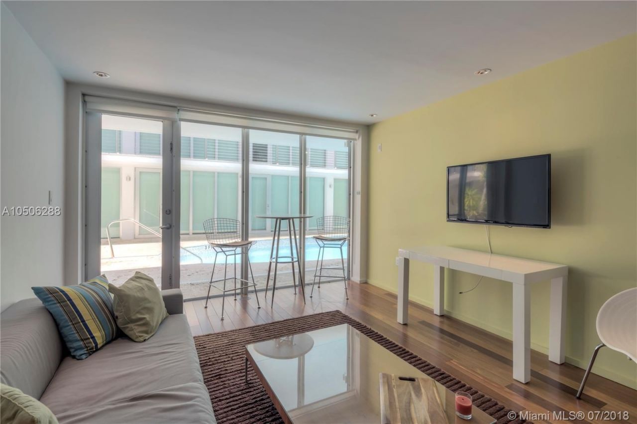 Квартира в Майами, США, 80 м² - фото 4