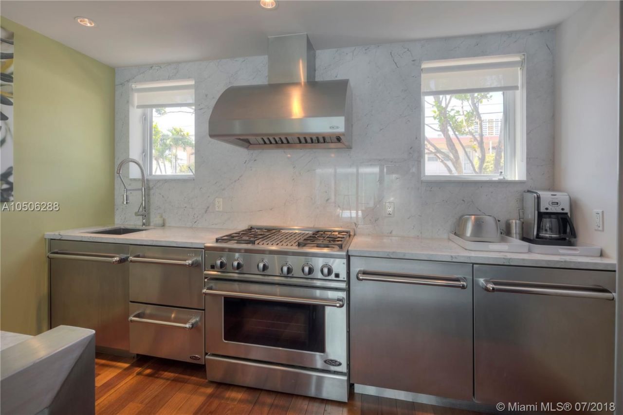 Квартира в Майами, США, 80 м² - фото 3