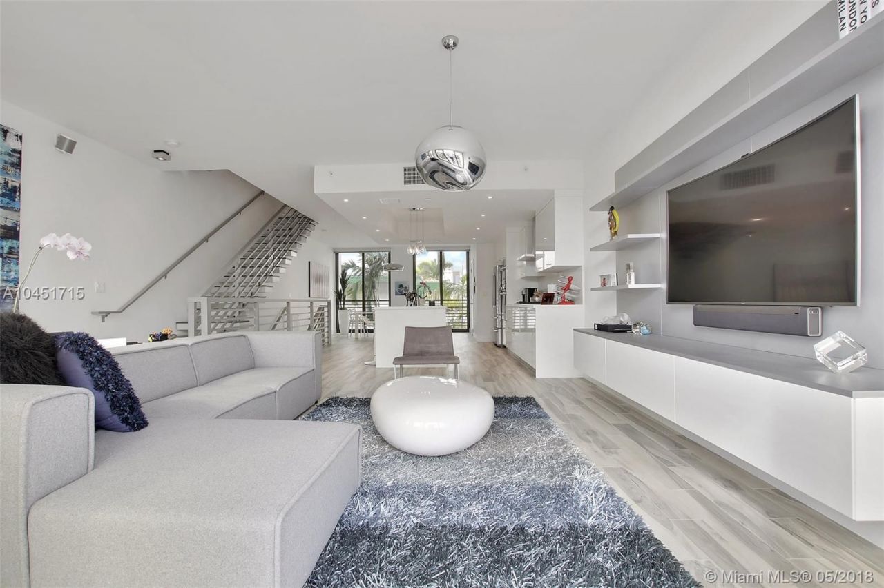 Таунхаус в Майами, США, 230 м² - фото 2