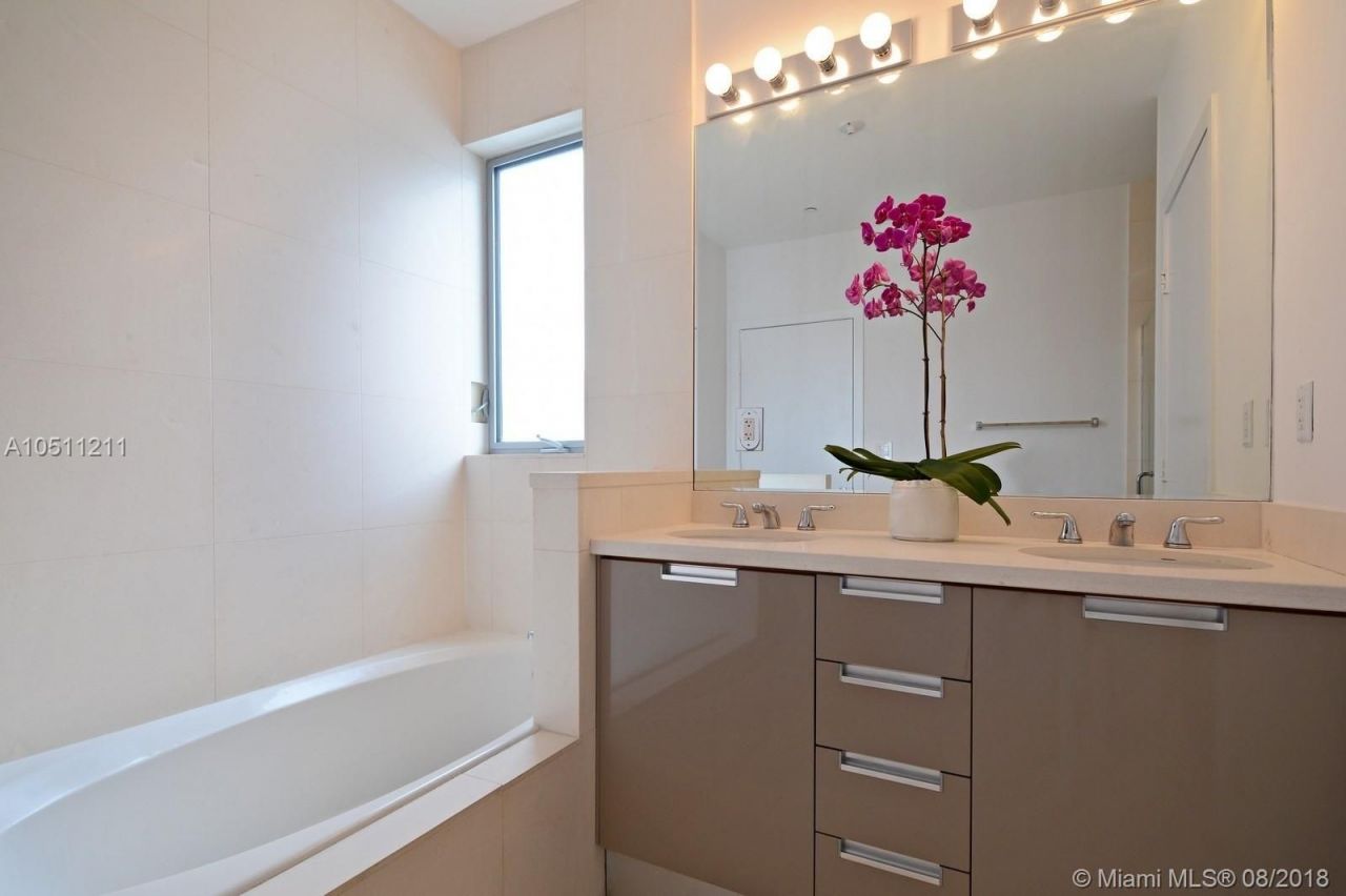 Таунхаус в Майами, США, 230 м² - фото 9