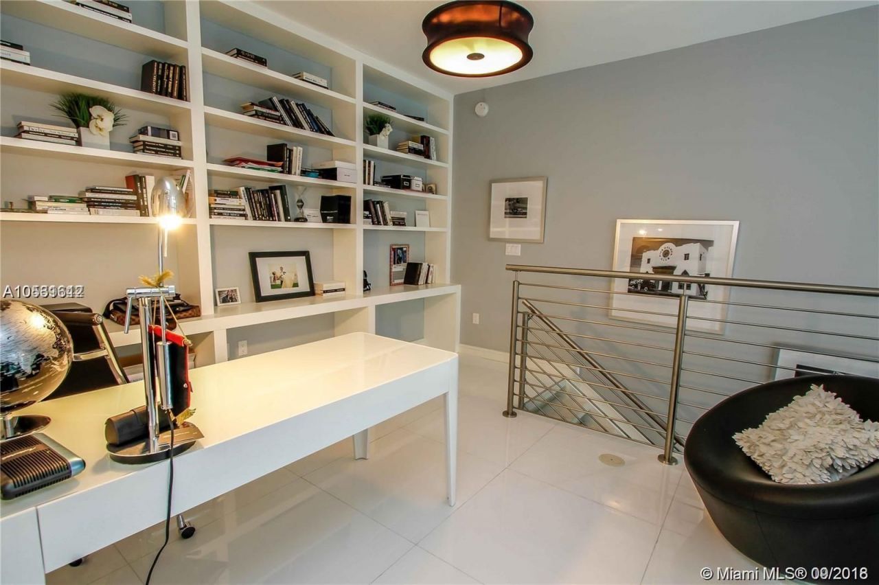 Таунхаус в Майами, США, 160 м² - фото 9