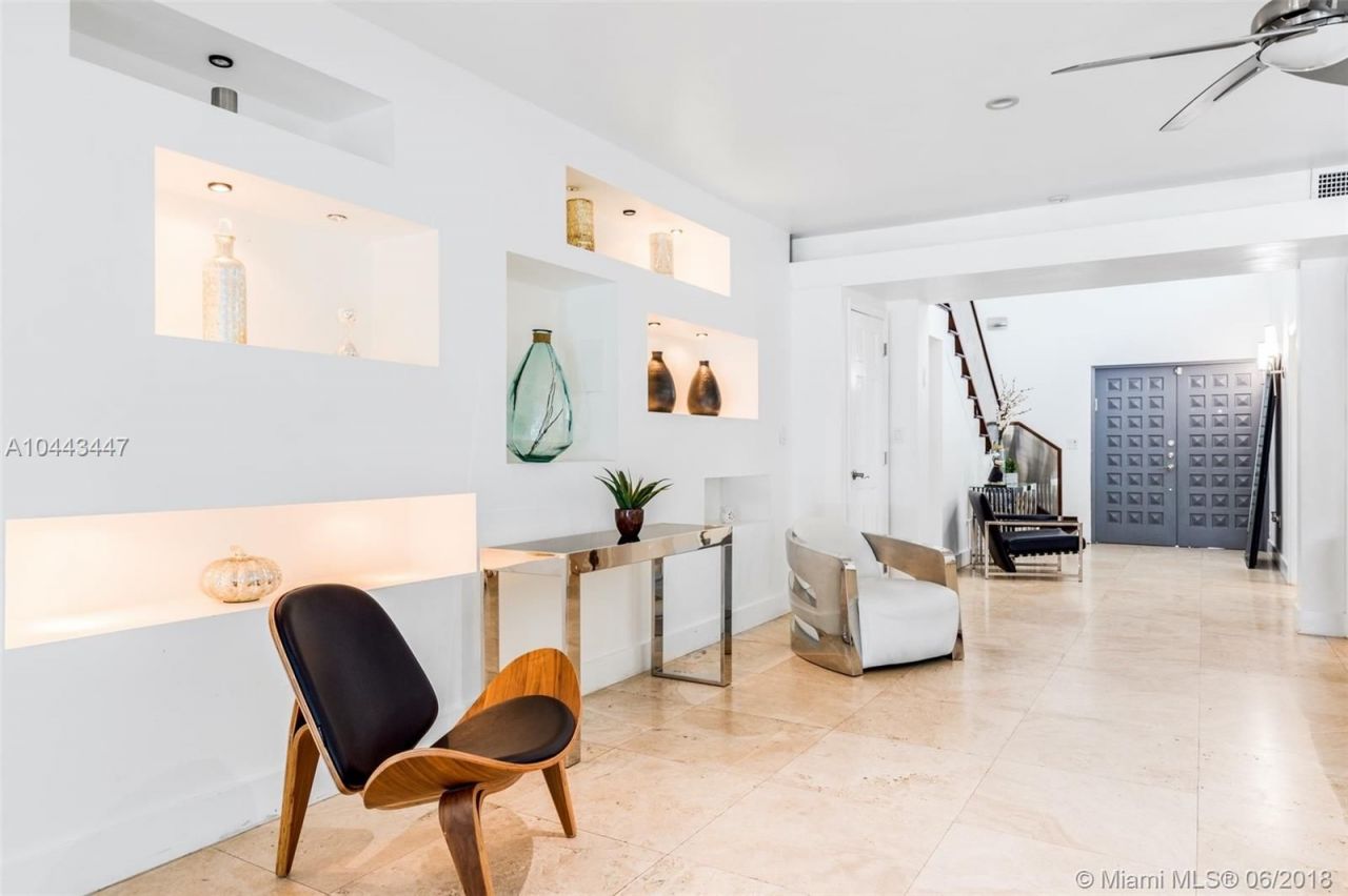 Дом в Майами, США, 330 м² - фото 7