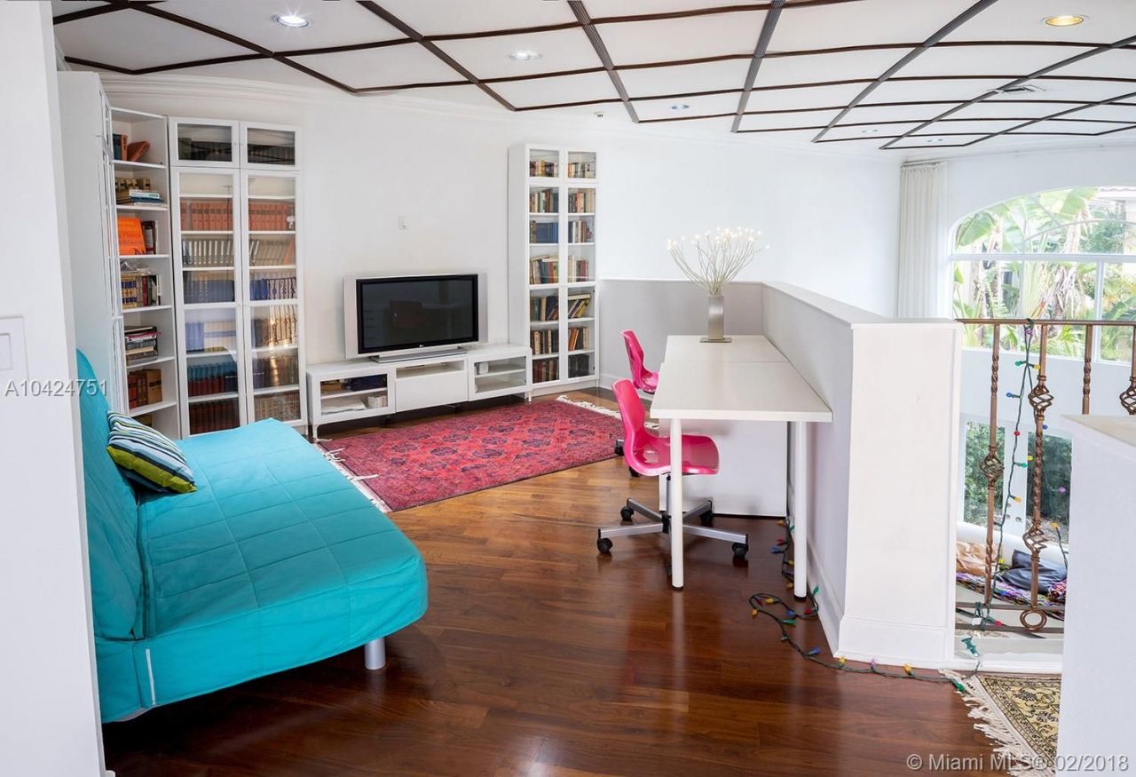 Дом в Майами, США, 340 м² - фото 7