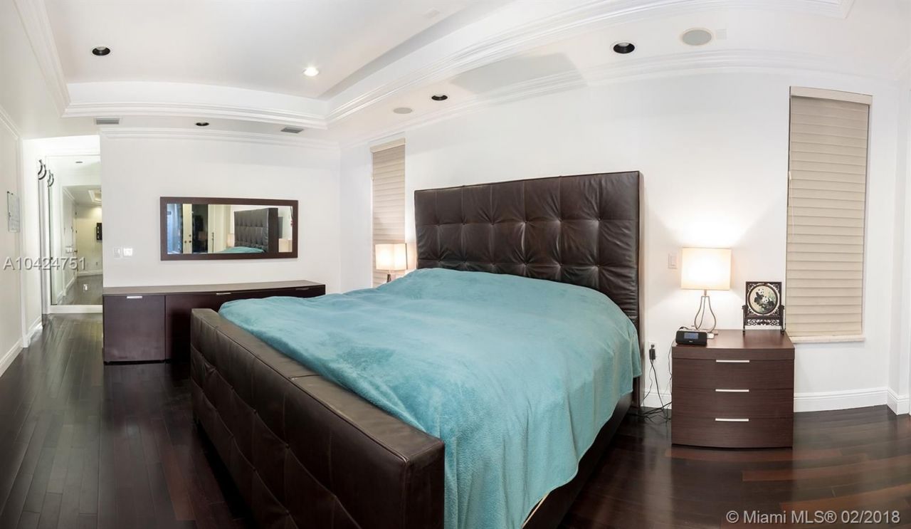 Дом в Майами, США, 340 м² - фото 11