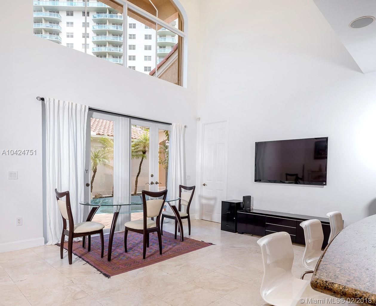 Дом в Майами, США, 340 м² - фото 4