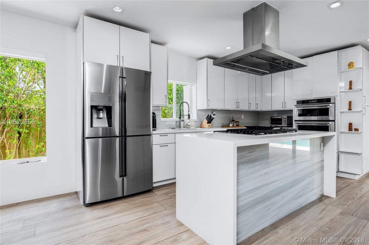 Дом в Майами, США, 280 м² - фото 7