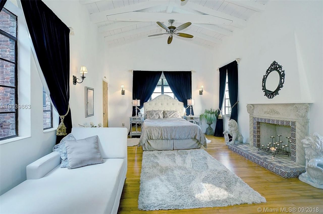 Дом в Майами, США, 300 м² - фото 3