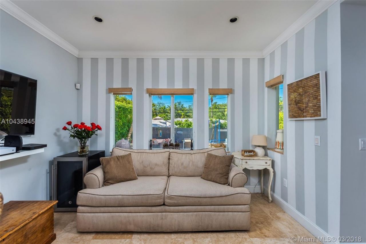 Дом в Майами, США, 190 м² - фото 4