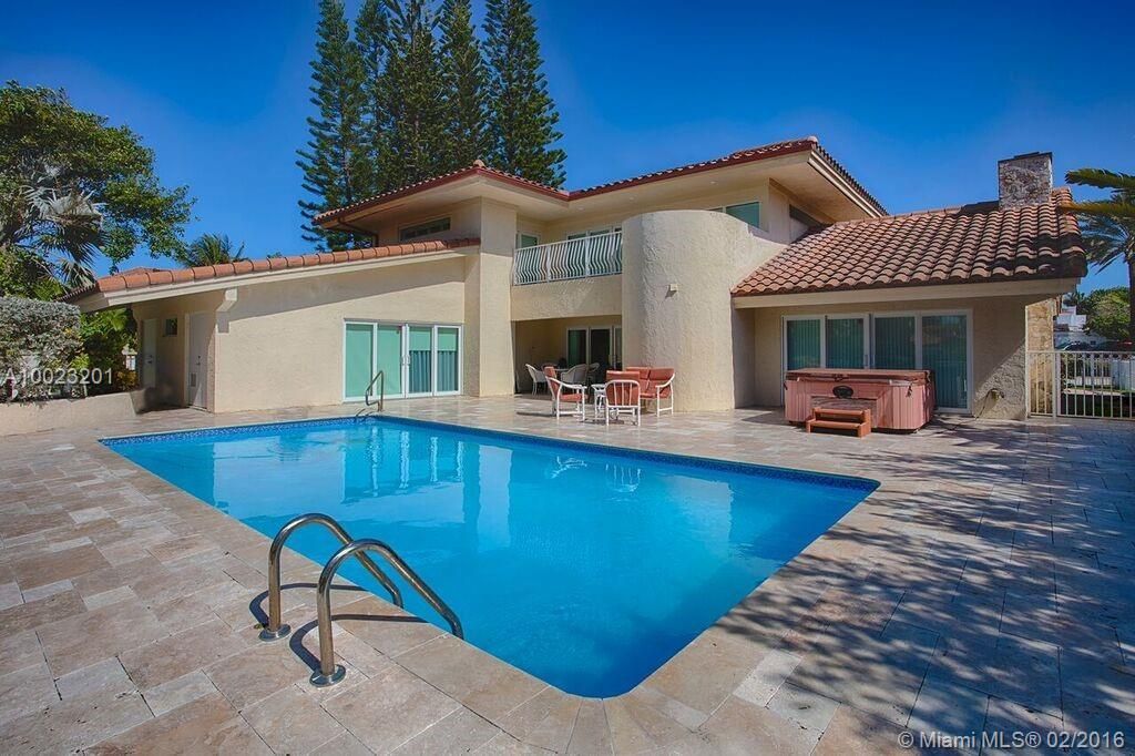 Дом в Майами, США, 400 м² - фото 2