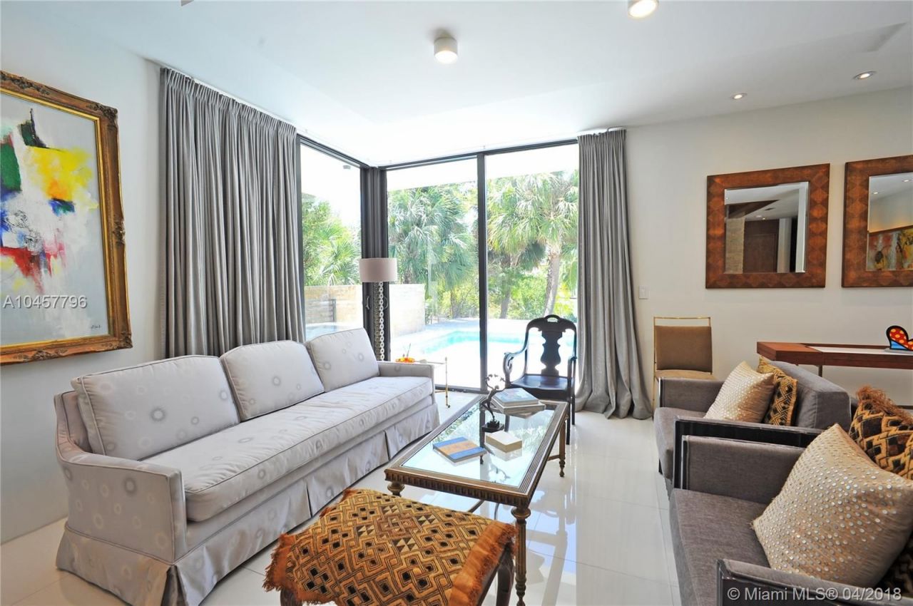 Дом в Майами, США, 320 м² - фото 4