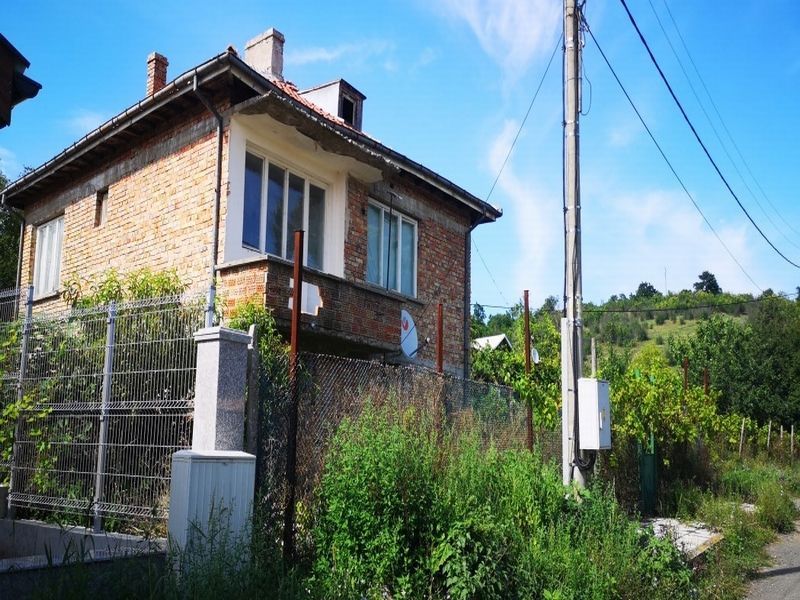 Дом в Ясна-Поляне, Болгария, 192 м2 - фото 1