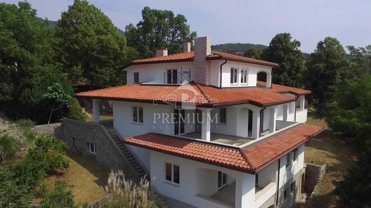 Дом в Опатии, Хорватия, 600 м2 - фото 1