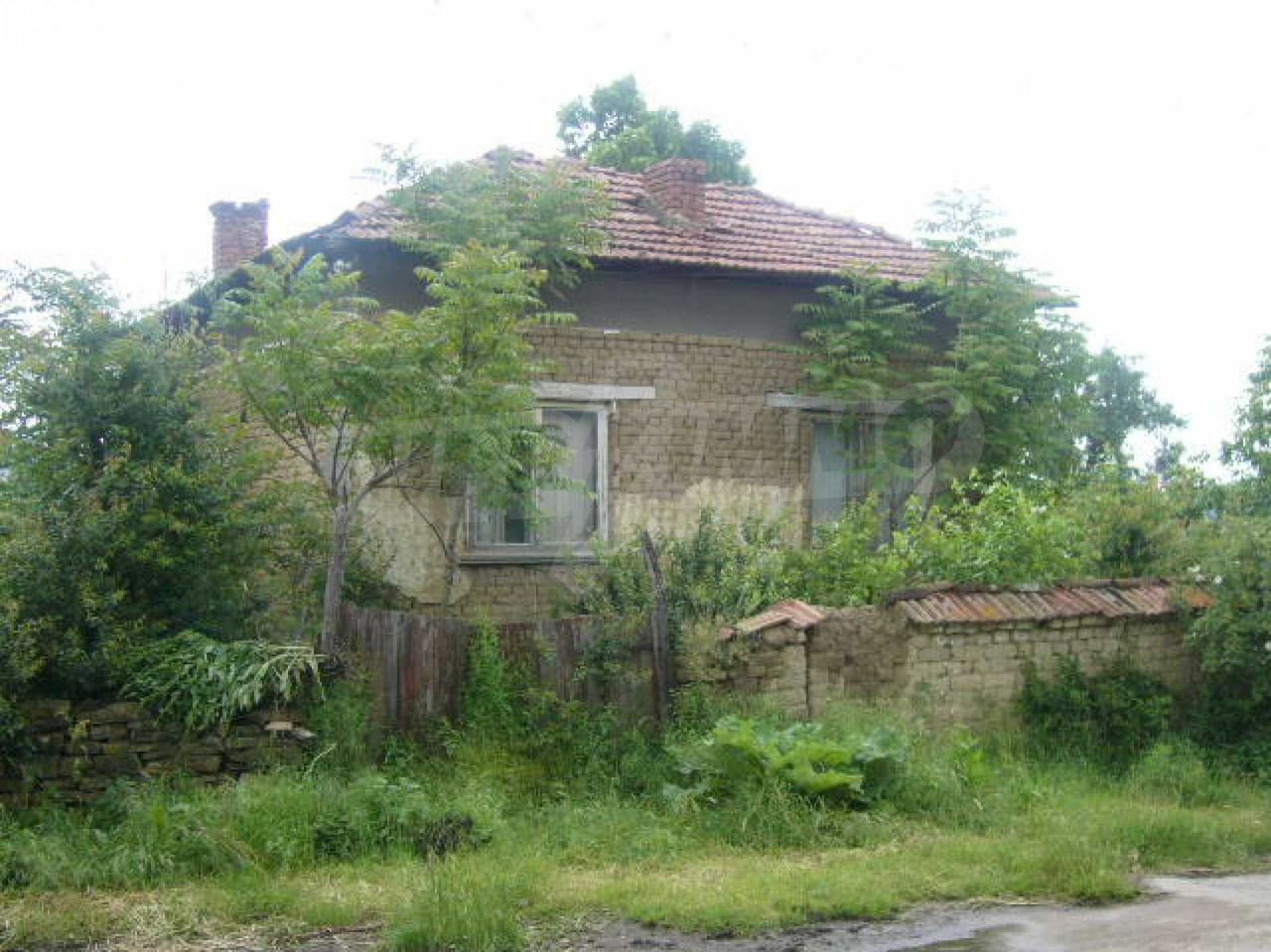 Дом в Ловече, Болгария, 70 м2 - фото 1