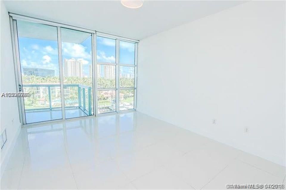 Квартира в Майами, США, 180 м² - фото 9