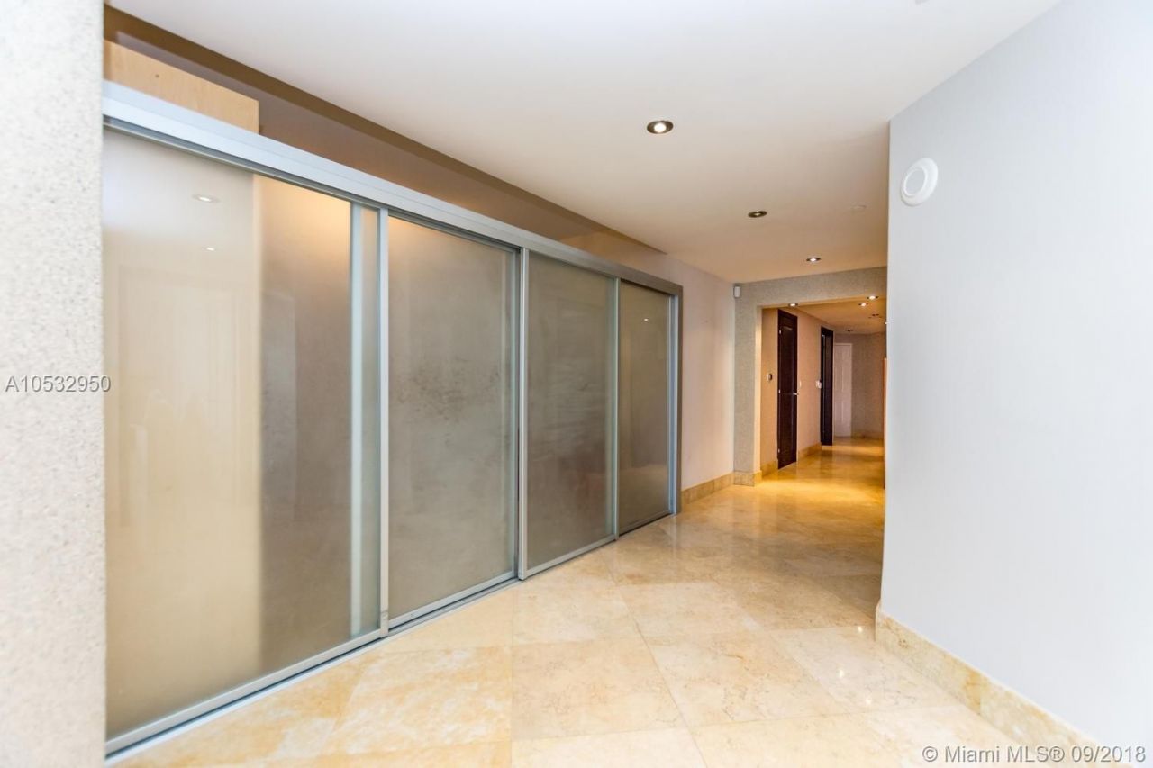 Квартира в Майами, США, 220 м² - фото 7