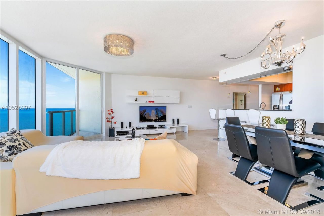 Квартира в Майами, США, 140 м² - фото 11