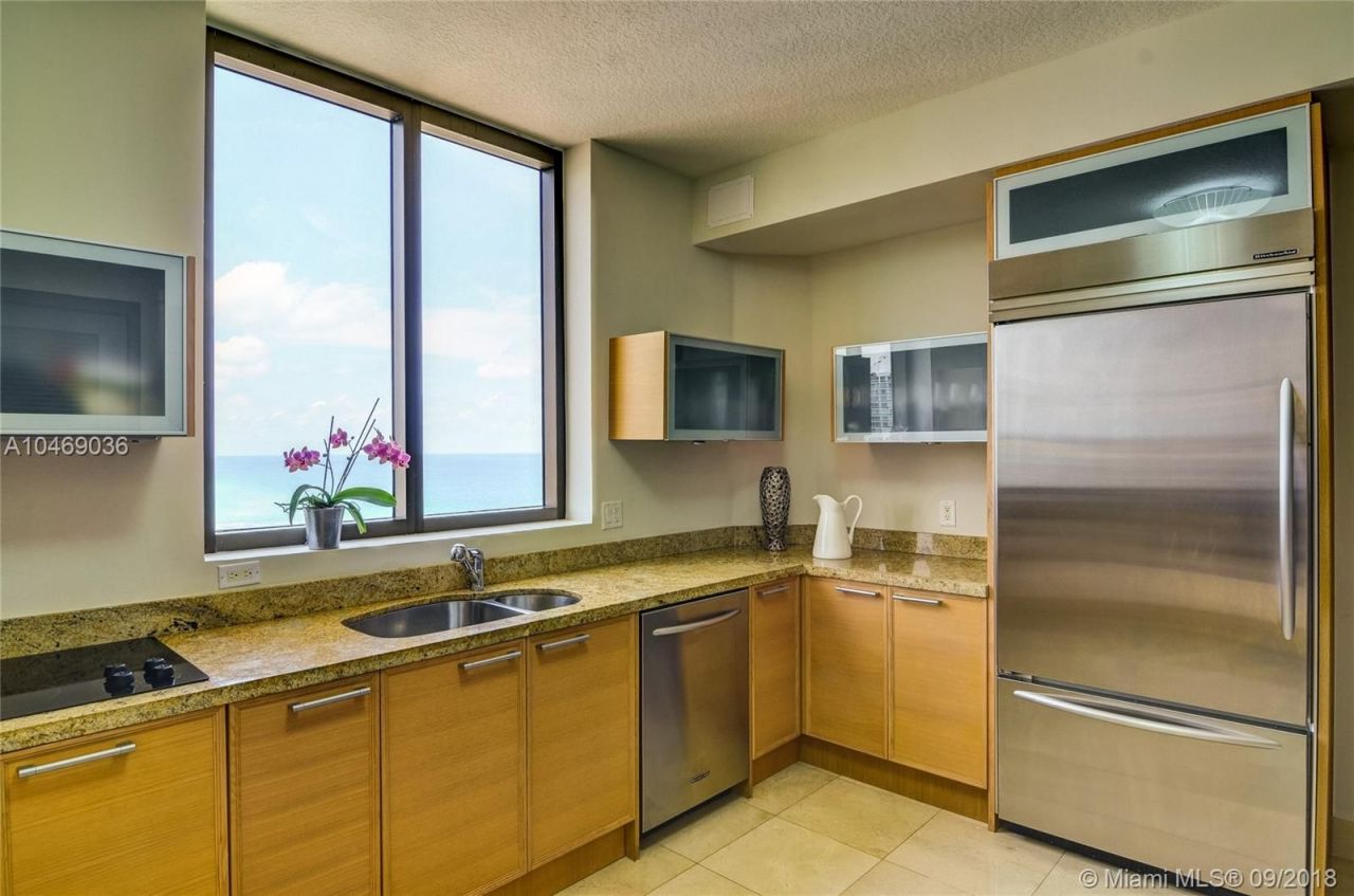 Квартира в Майами, США, 170 м² - фото 8