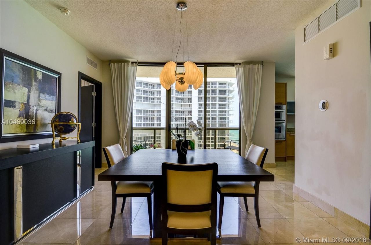 Квартира в Майами, США, 170 м² - фото 9