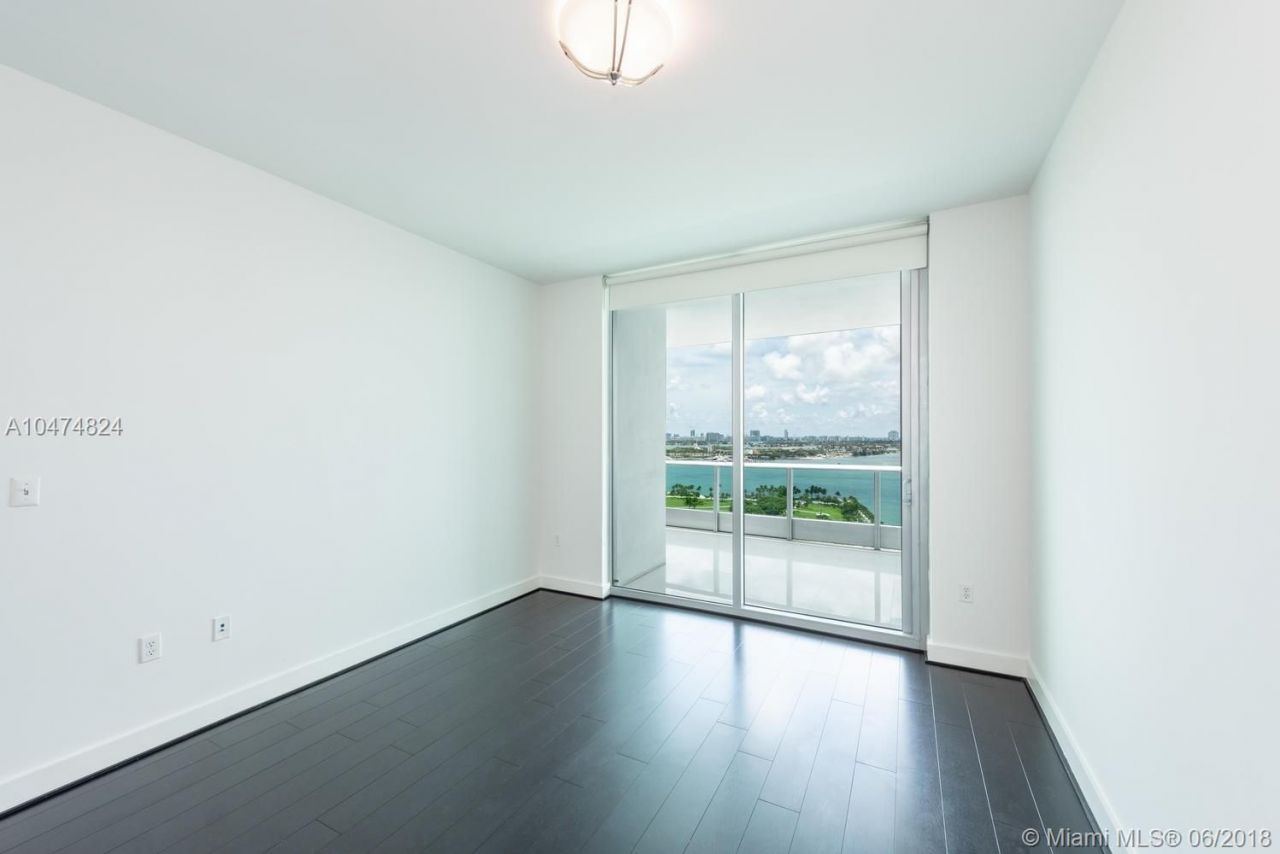 Квартира в Майами, США, 150 м² - фото 6