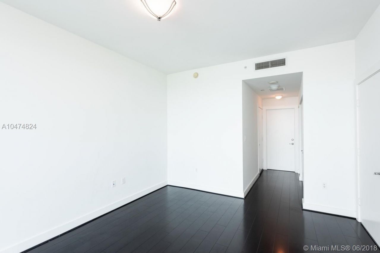 Квартира в Майами, США, 150 м² - фото 7