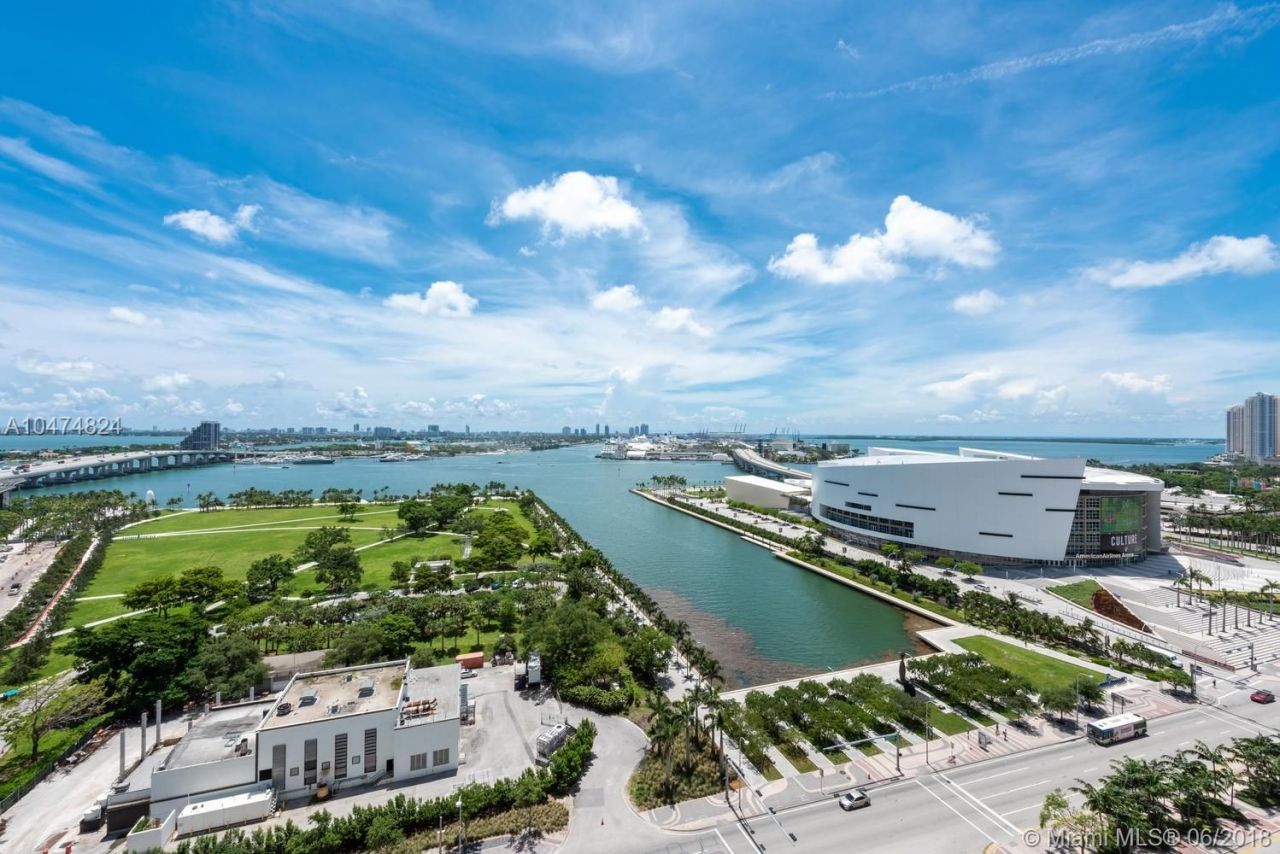 Квартира в Майами, США, 150 м² - фото 2