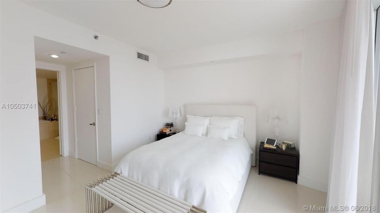 Квартира в Майами, США, 130 м² - фото 4