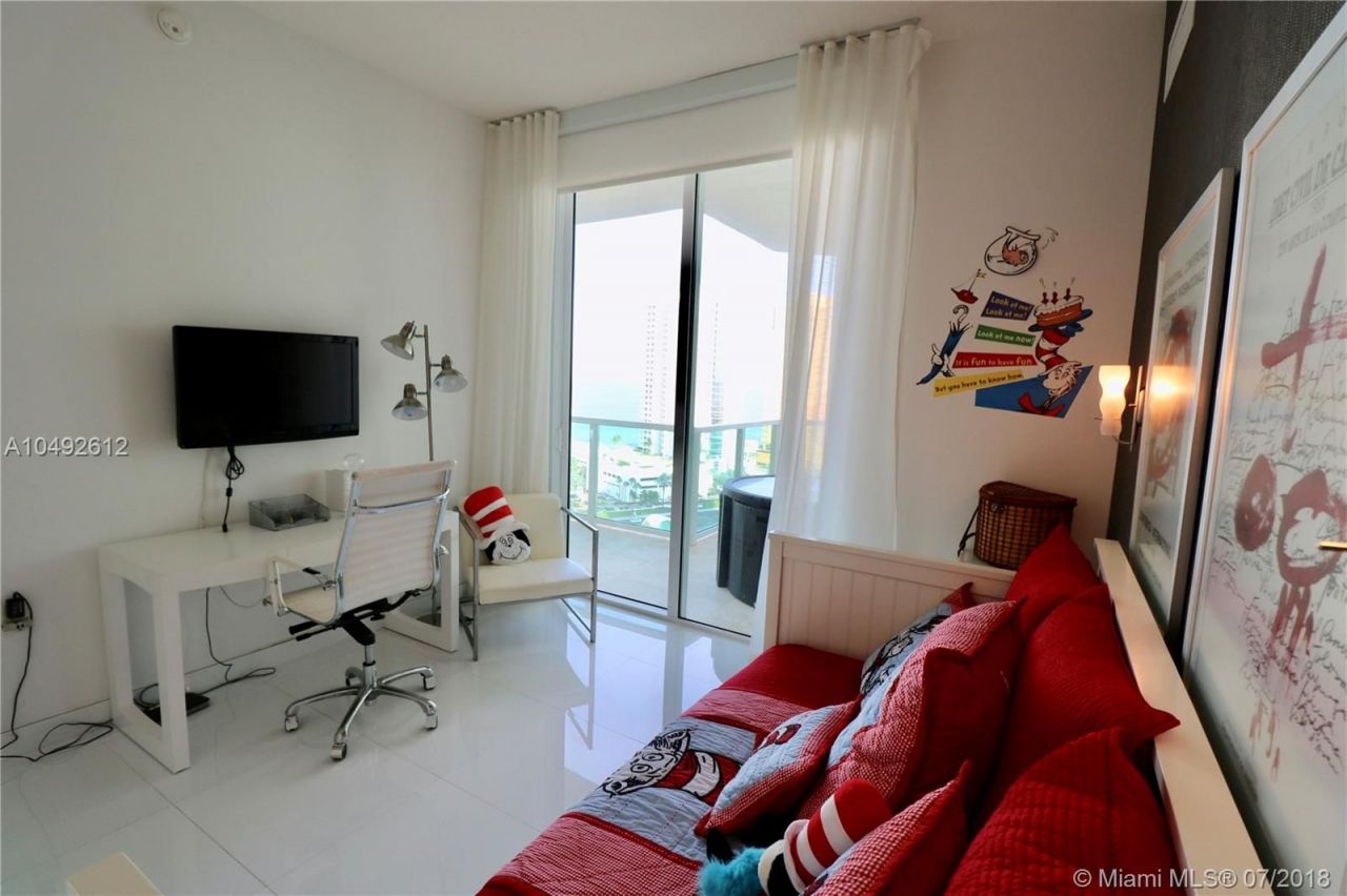 Квартира в Майами, США, 140 м² - фото 6