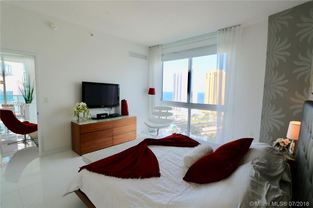 Квартира в Майами, США, 140 м² - фото 9