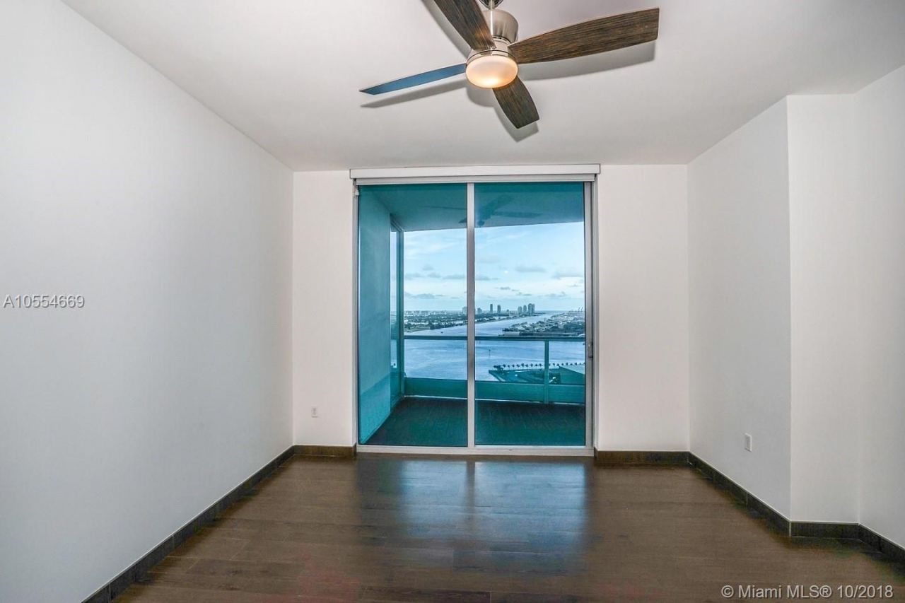 Квартира в Майами, США, 160 м² - фото 10