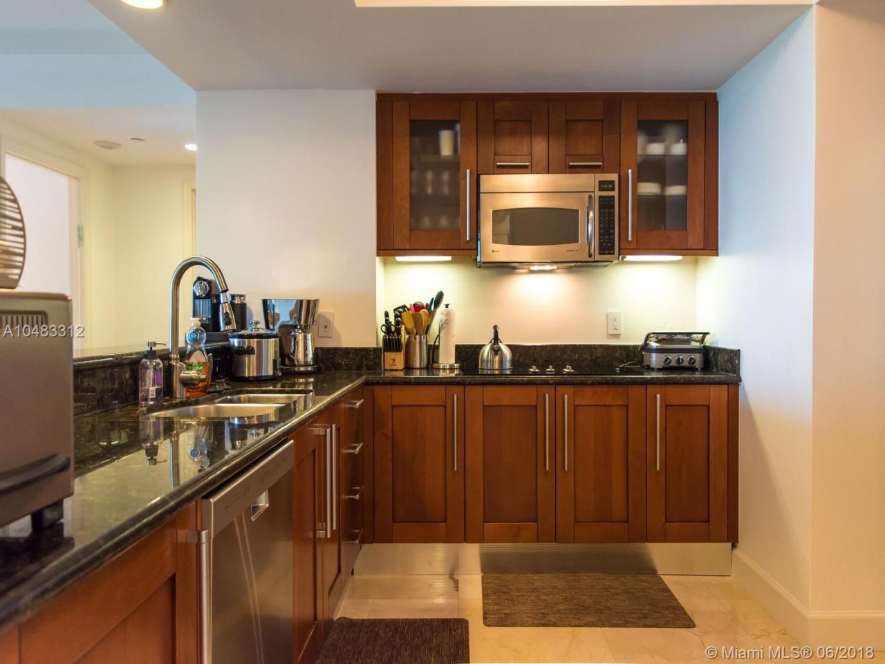 Квартира в Майами, США, 200 м² - фото 11