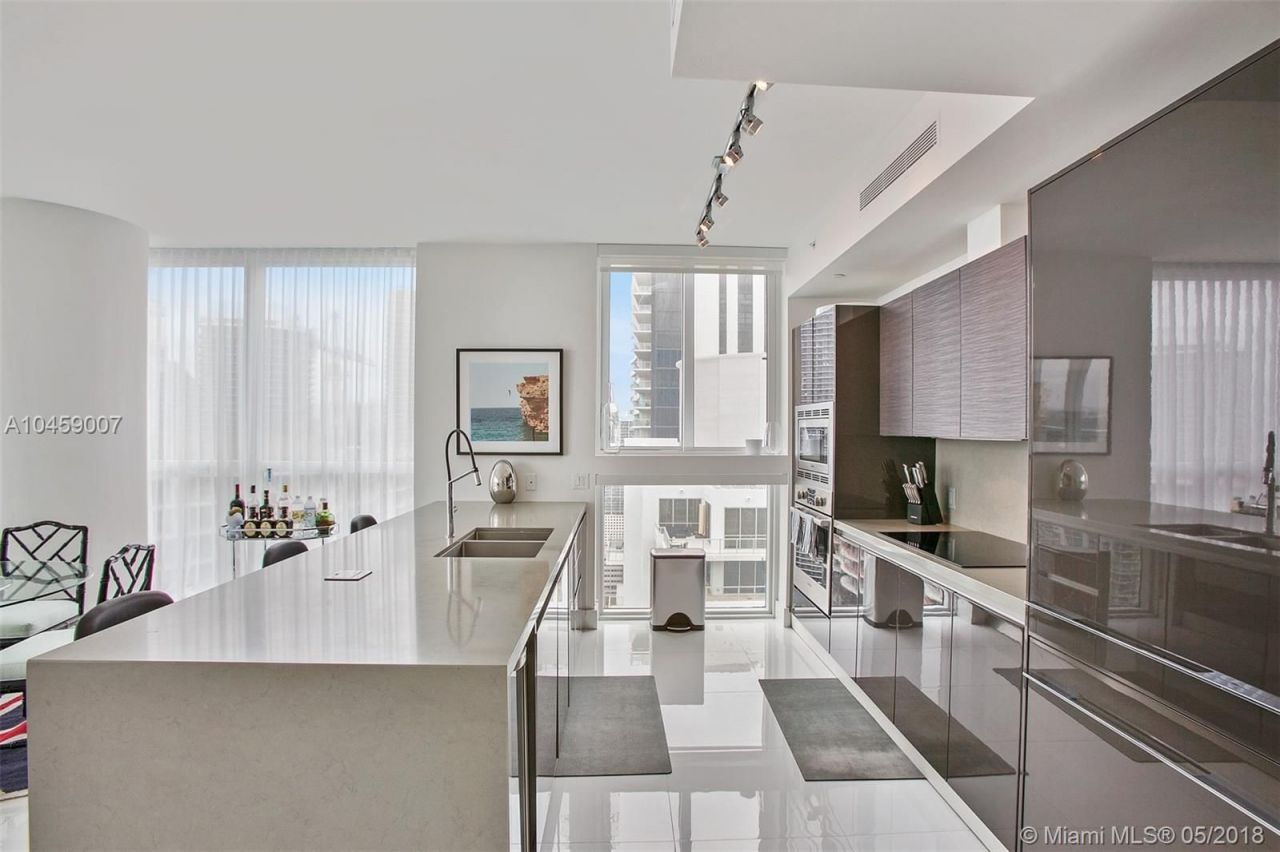 Квартира в Майами, США, 110 м² - фото 7