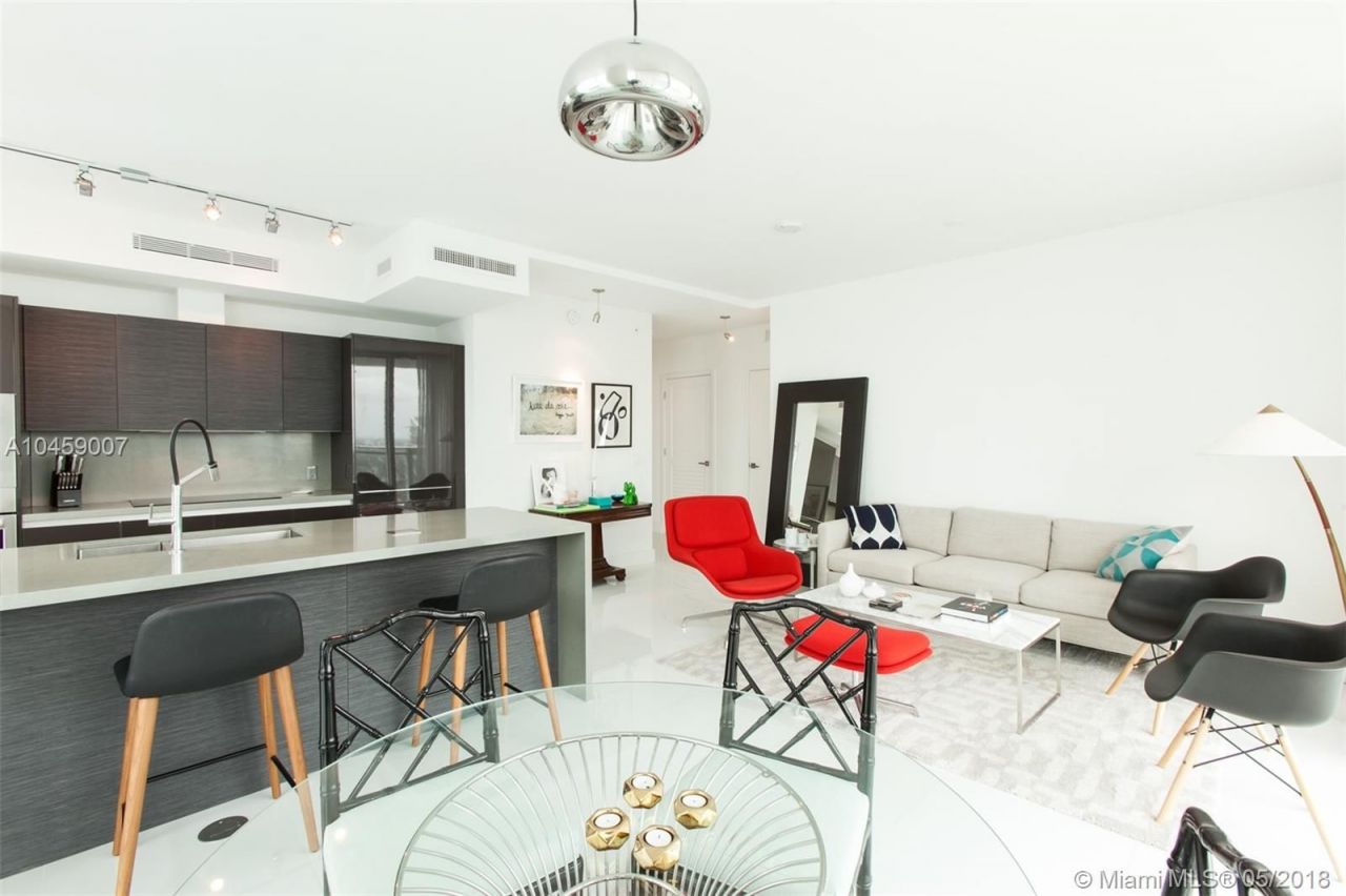 Квартира в Майами, США, 110 м² - фото 12