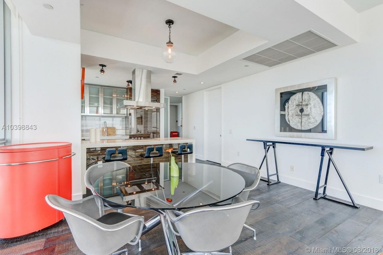 Квартира в Майами, США, 160 м² - фото 9