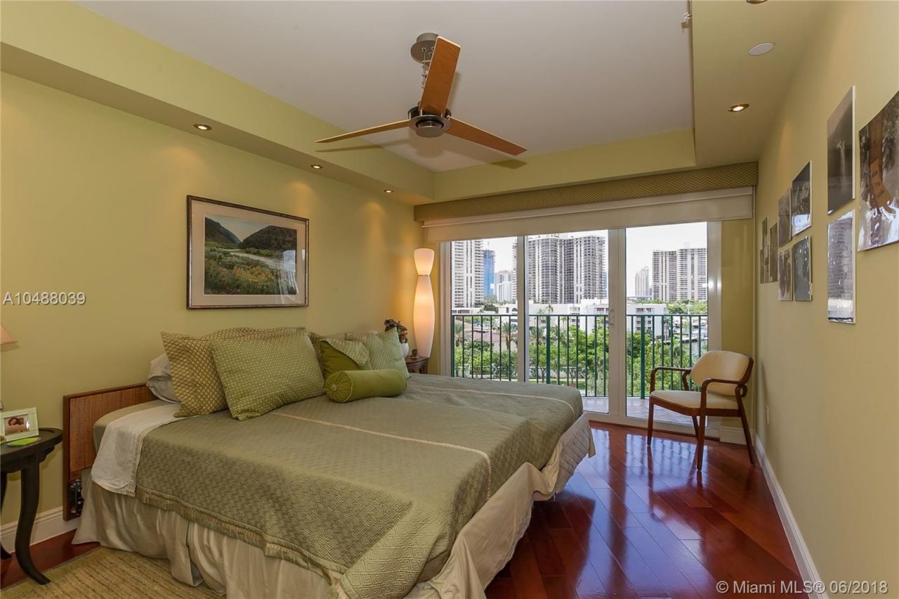 Квартира в Майами, США, 150 м² - фото 4