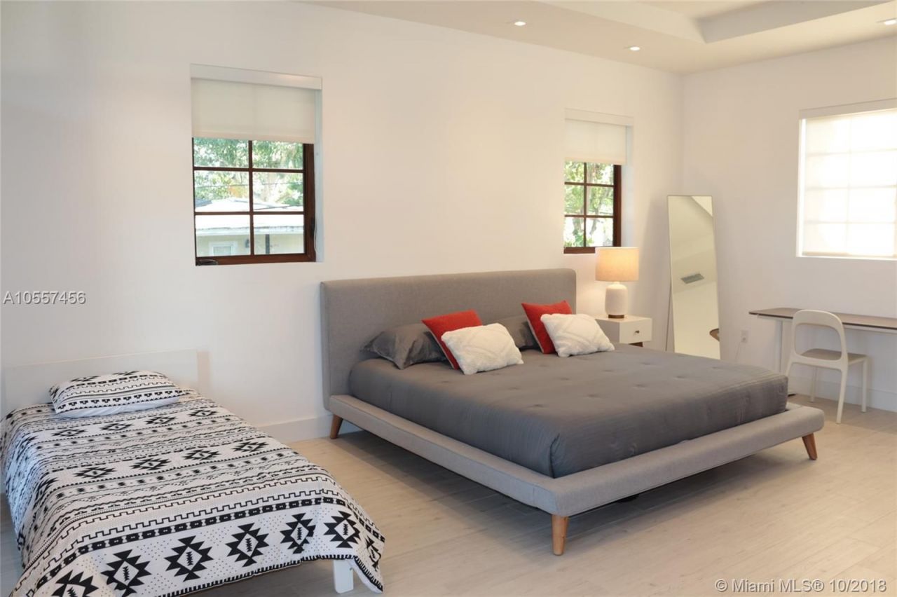 Дом в Майами, США, 240 м² - фото 4