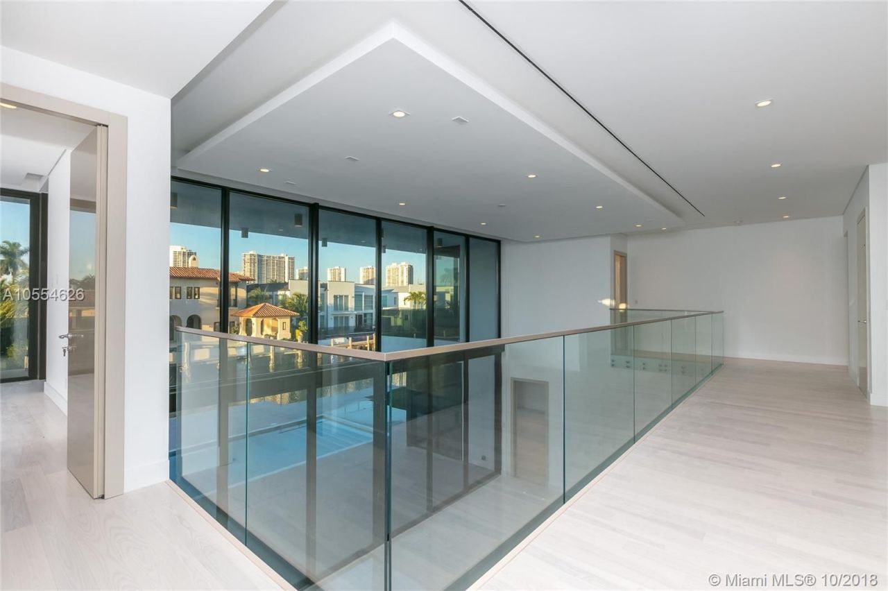 Вилла в Майами, США, 600 м² - фото 5