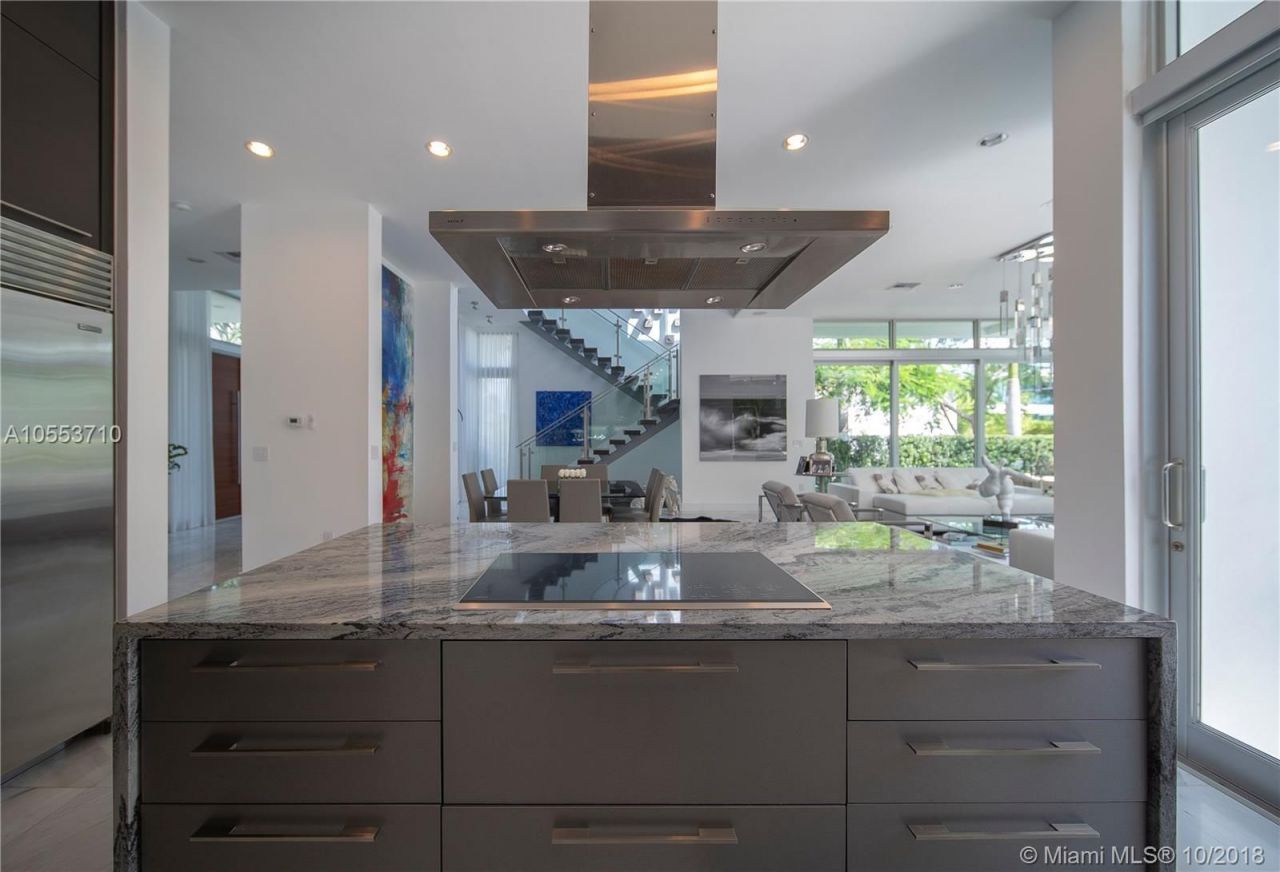 Вилла в Майами, США, 380 м² - фото 8