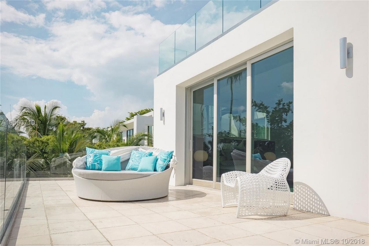 Вилла в Майами, США, 380 м² - фото 10