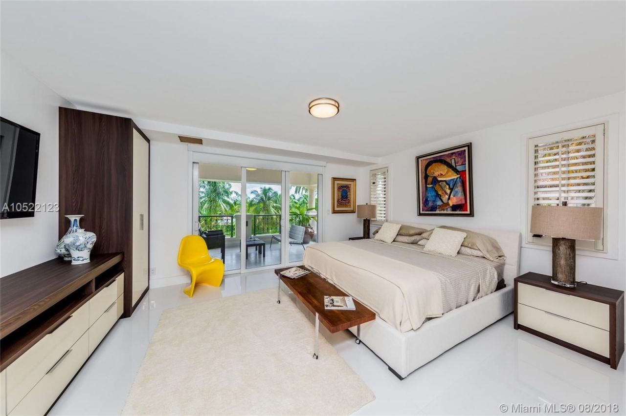 Квартира в Майами, США, 140 м² - фото 10