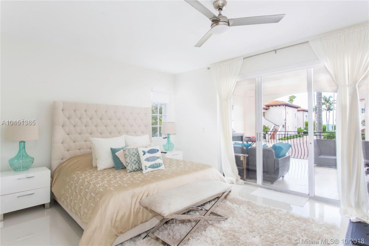 Квартира в Майами, США, 180 м² - фото 10