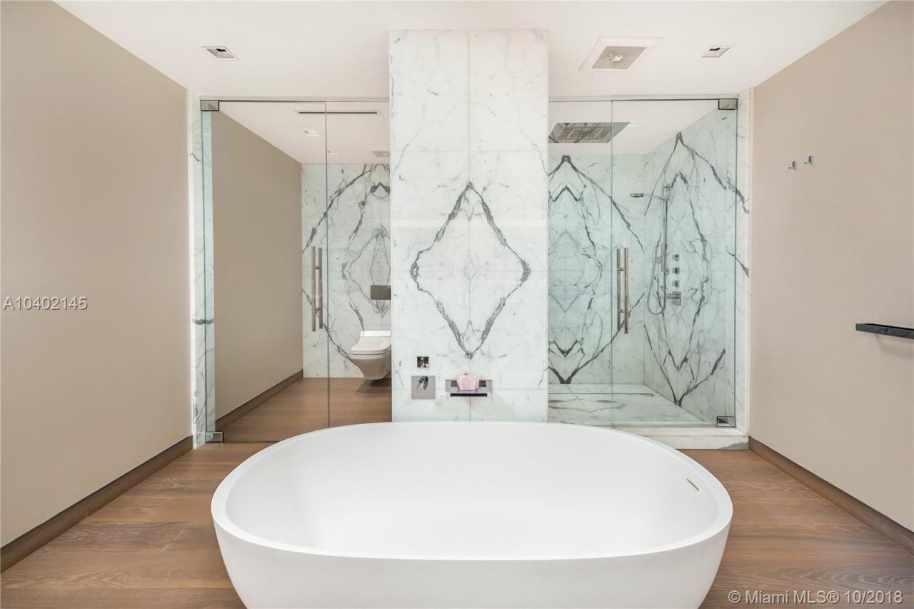 Квартира в Майами, США, 370 м² - фото 11