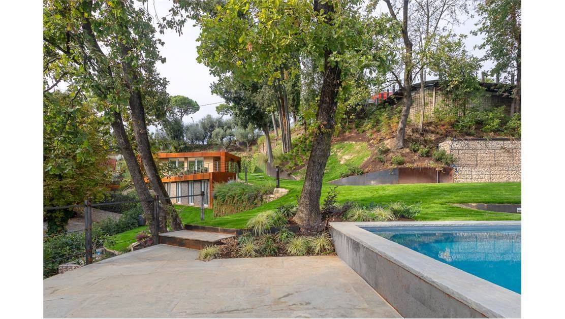 Вилла у озера Гарда, Италия, 400 м² - фото 9