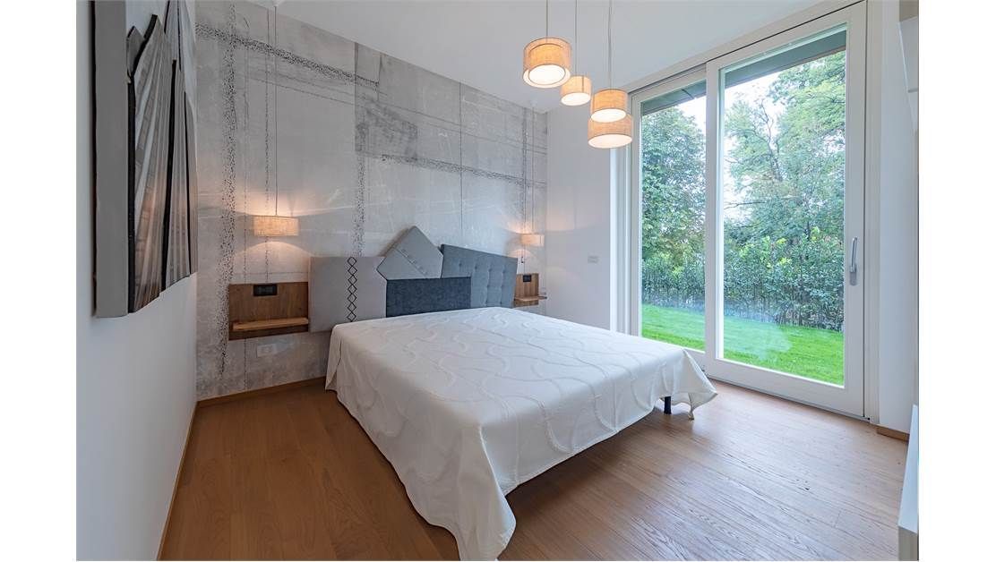 Вилла у озера Гарда, Италия, 400 м² - фото 14