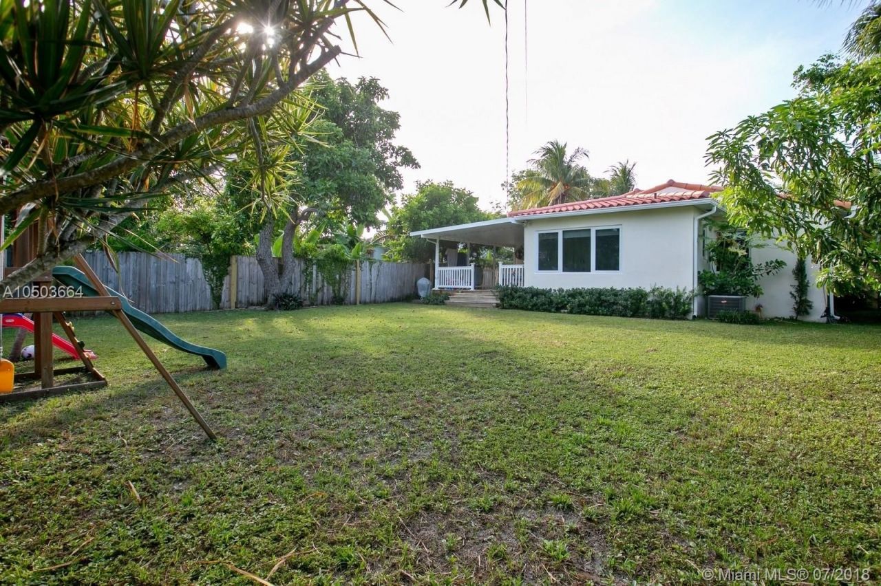 Дом в Майами, США, 150 м² - фото 6