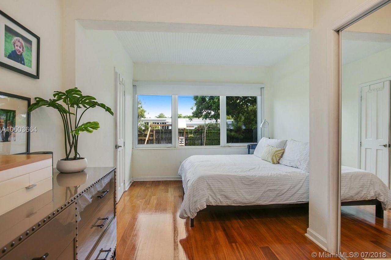 Дом в Майами, США, 150 м² - фото 2