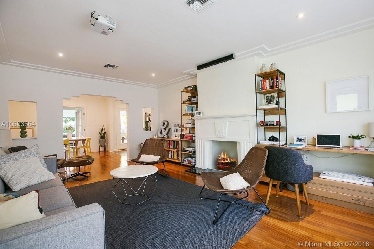 Дом в Майами, США, 150 м² - фото 15