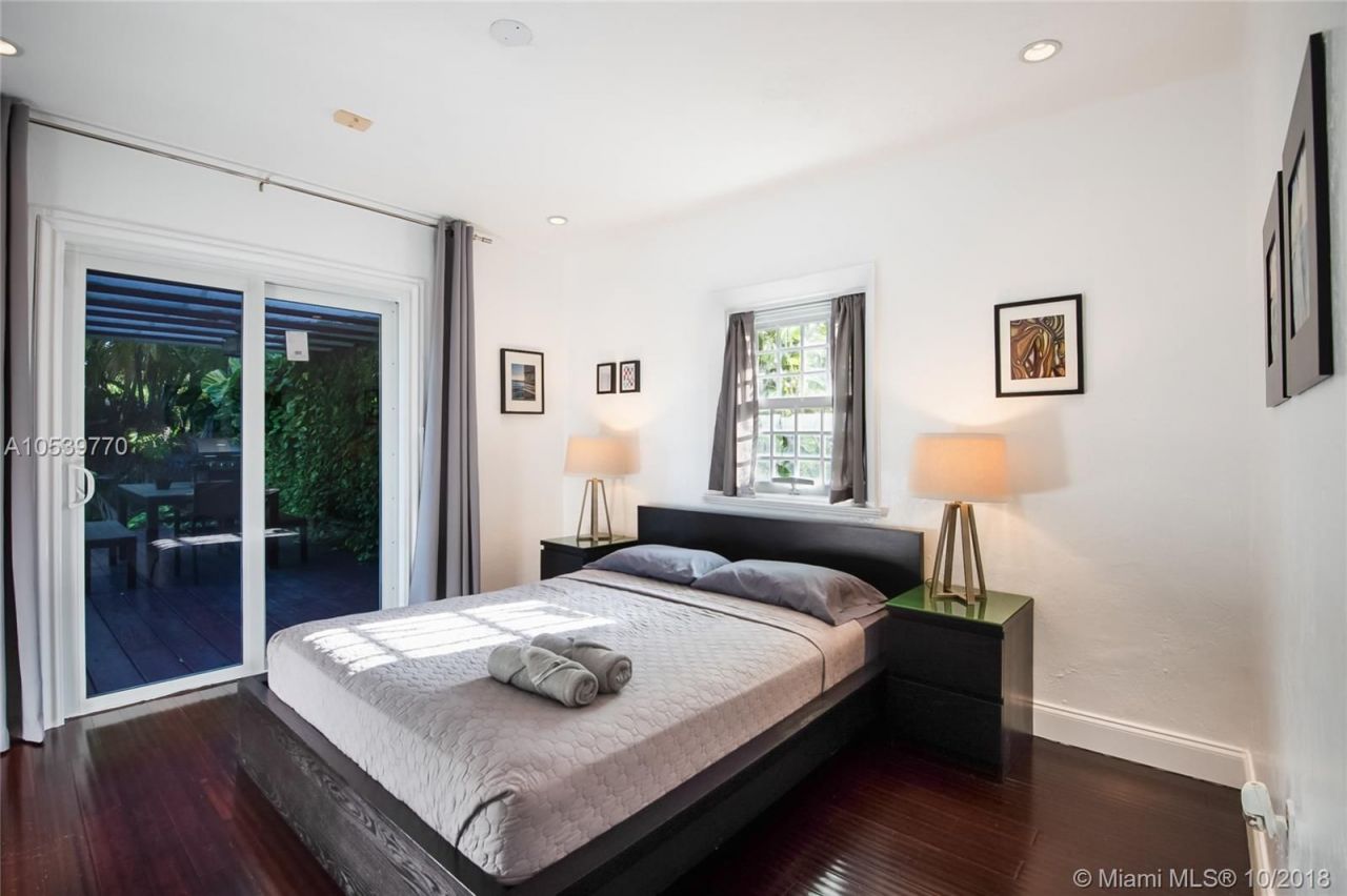 Дом в Майами, США, 200 м² - фото 6