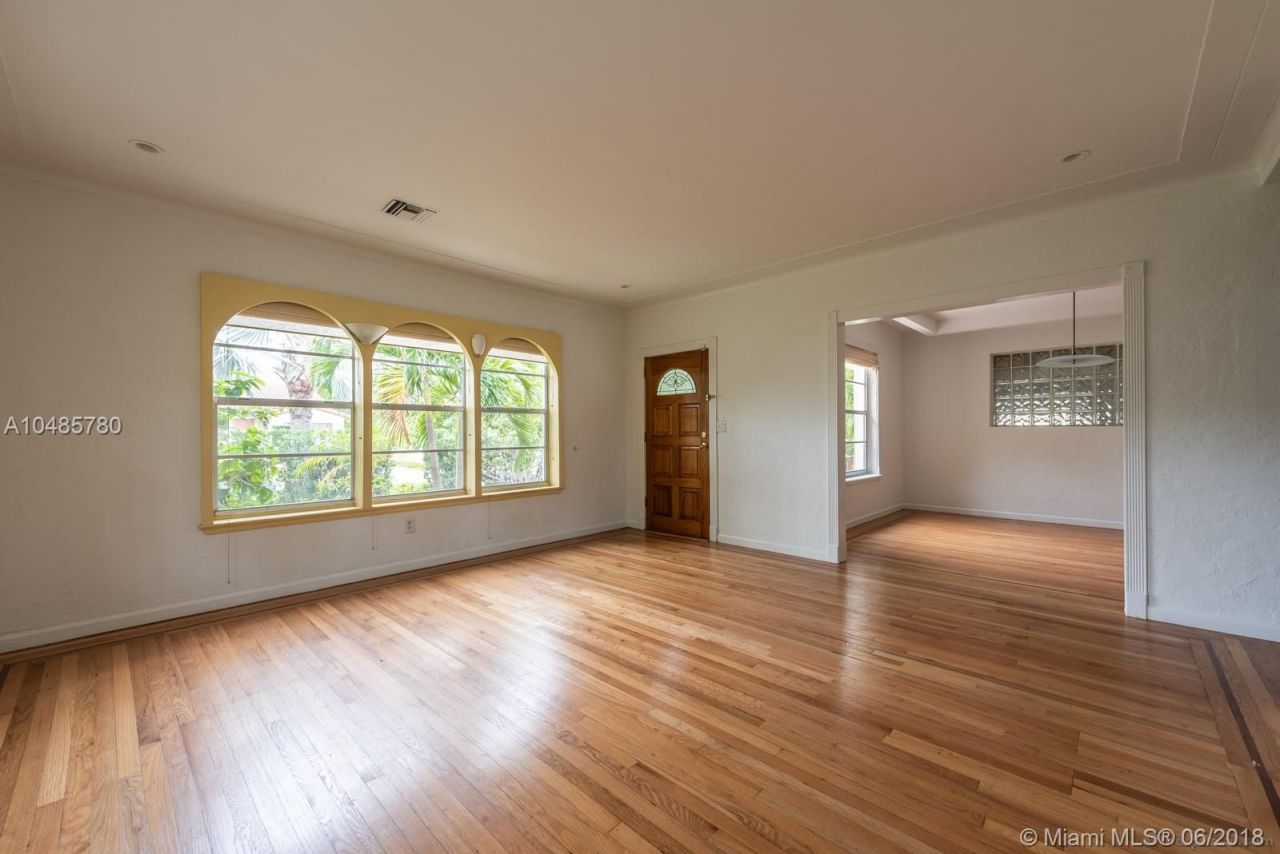 Дом в Майами, США, 150 м² - фото 10