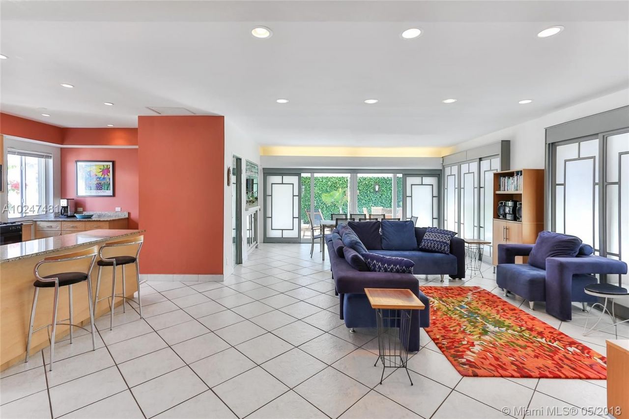 Дом в Майами, США, 220 м² - фото 15