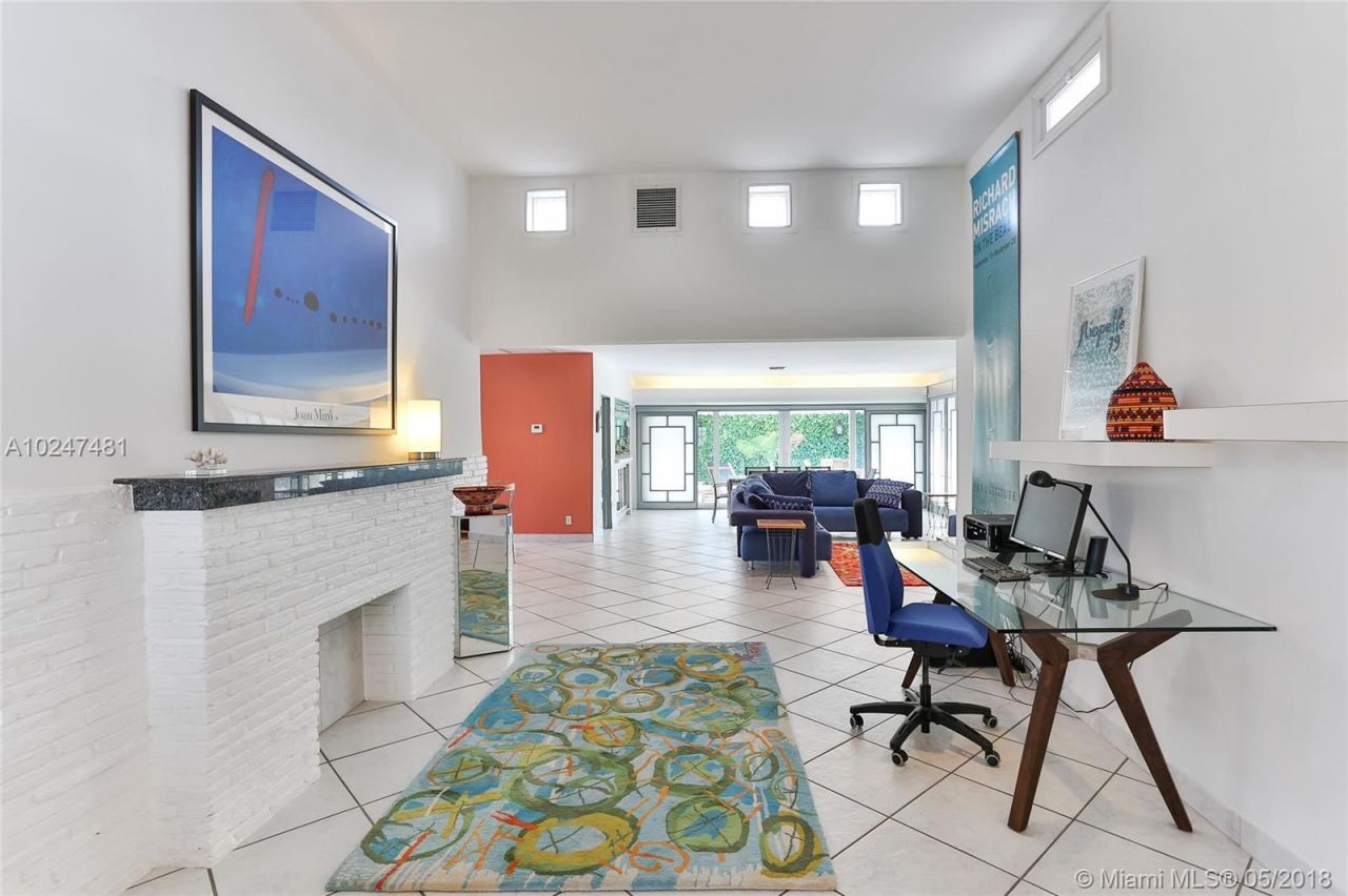 Дом в Майами, США, 220 м² - фото 16